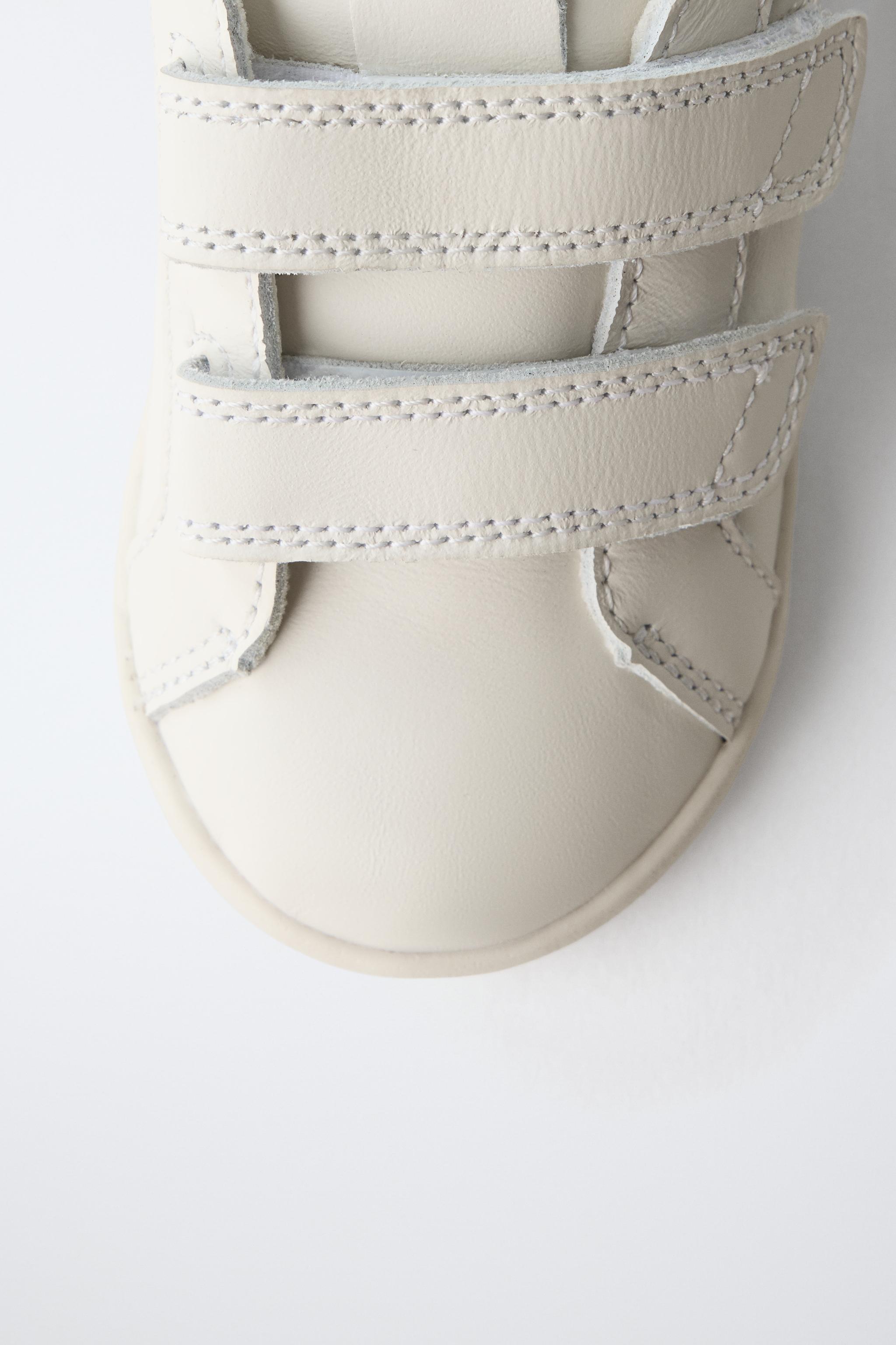 LEATHER BAREFOOT SNEAKERS
